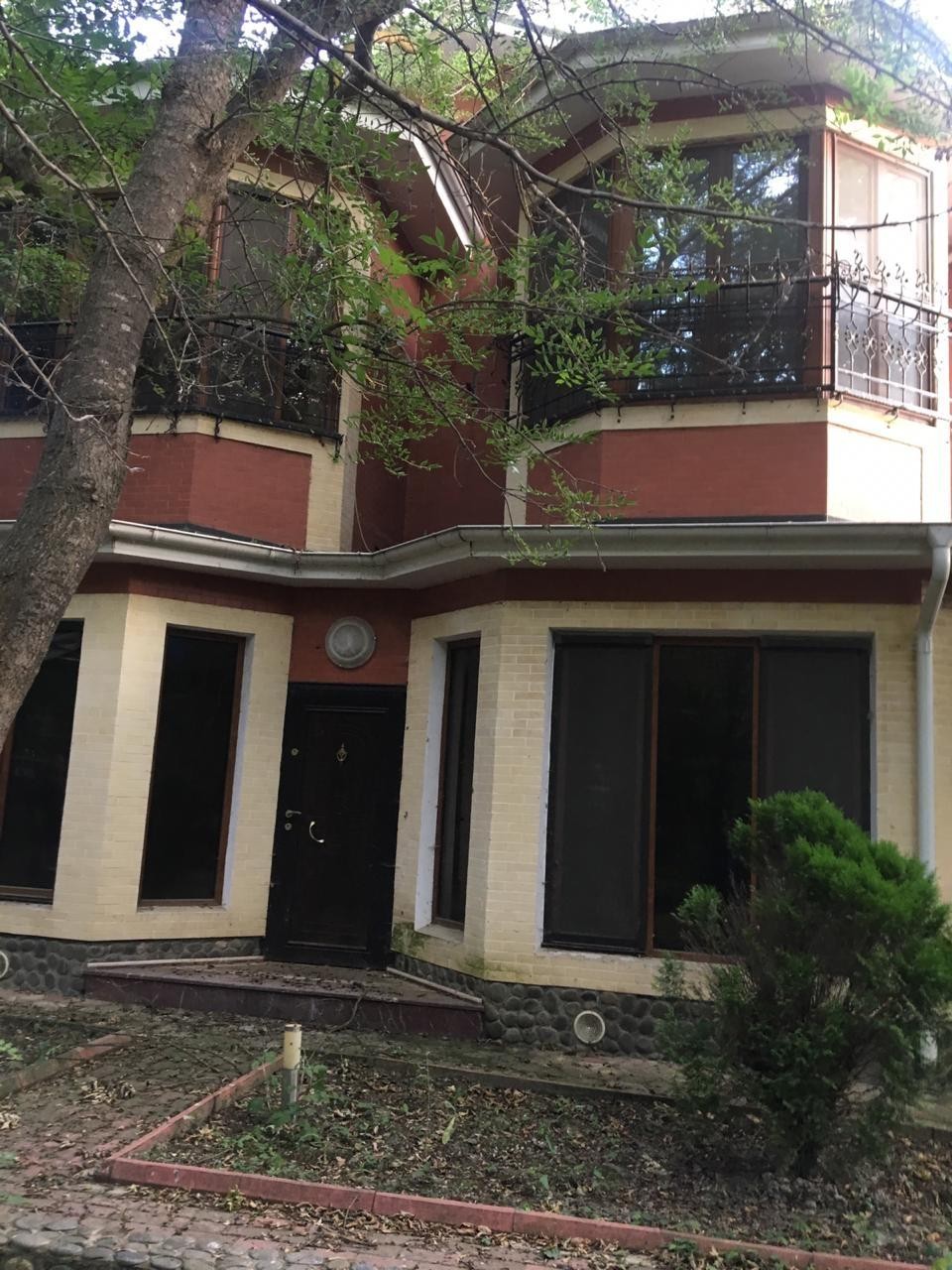 Keçmiş qayınatasının Röyaya bağışladığı villa 500 min dollara satılır - FOTOLAR